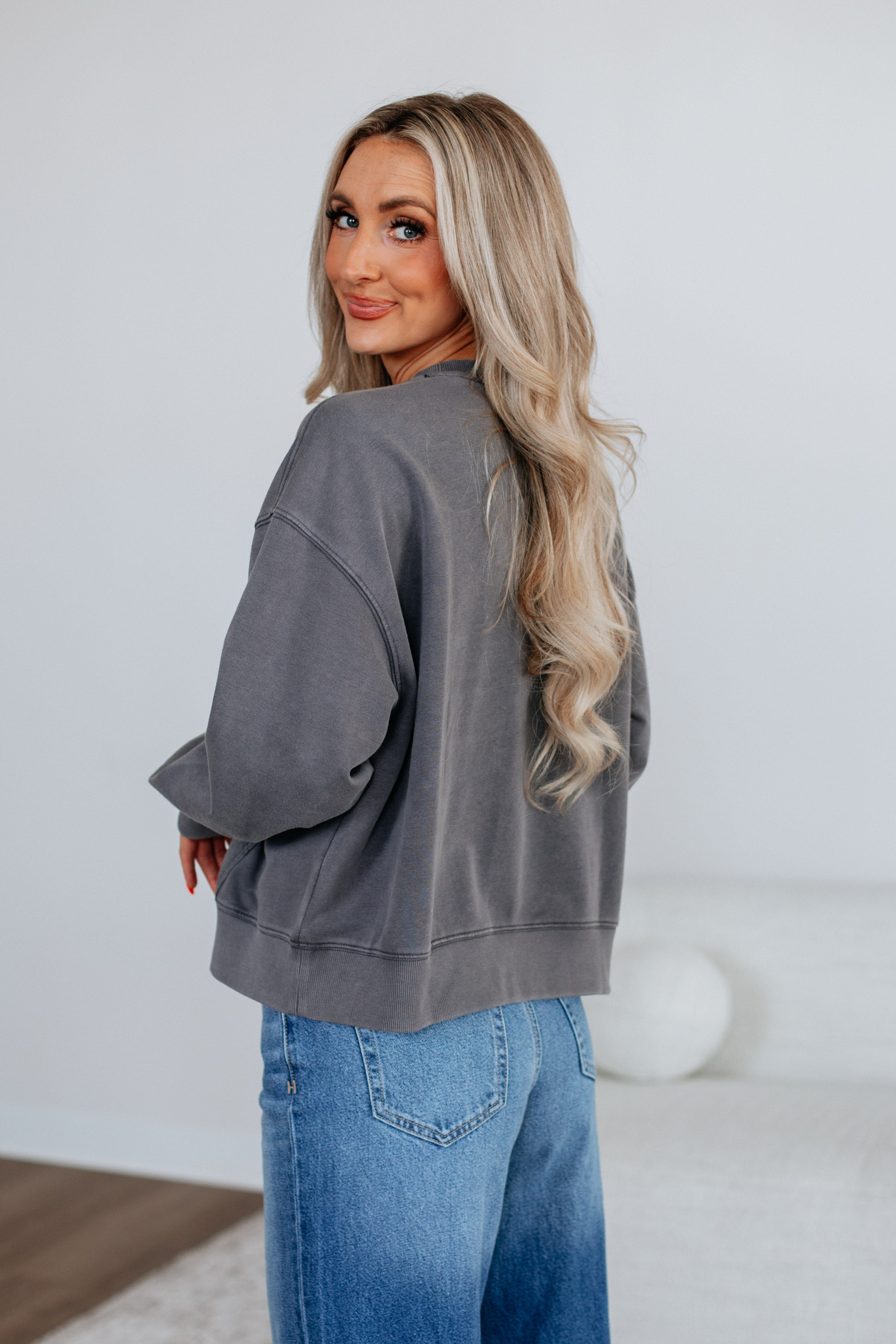 Bayleigh Washed Crewneck