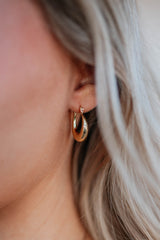 Lorean Hoop Earrings