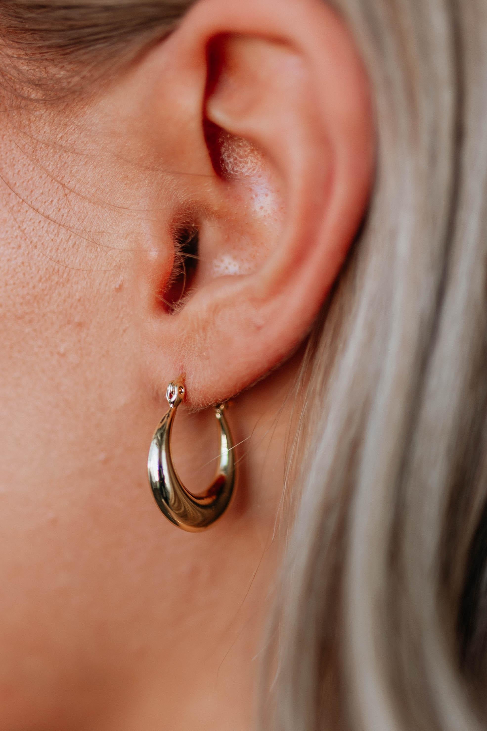 Lorean Hoop Earrings