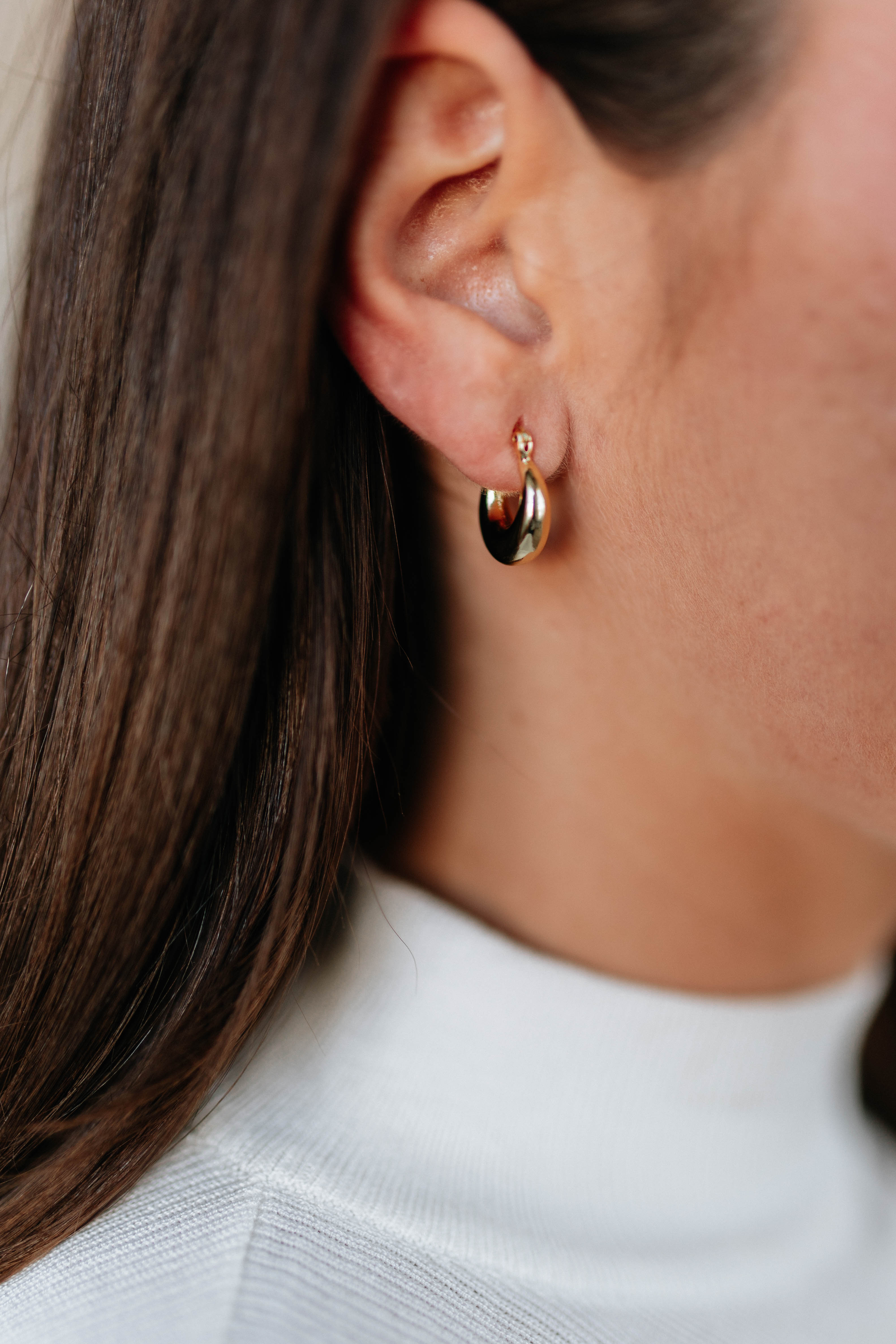 Lorean Hoop Earrings