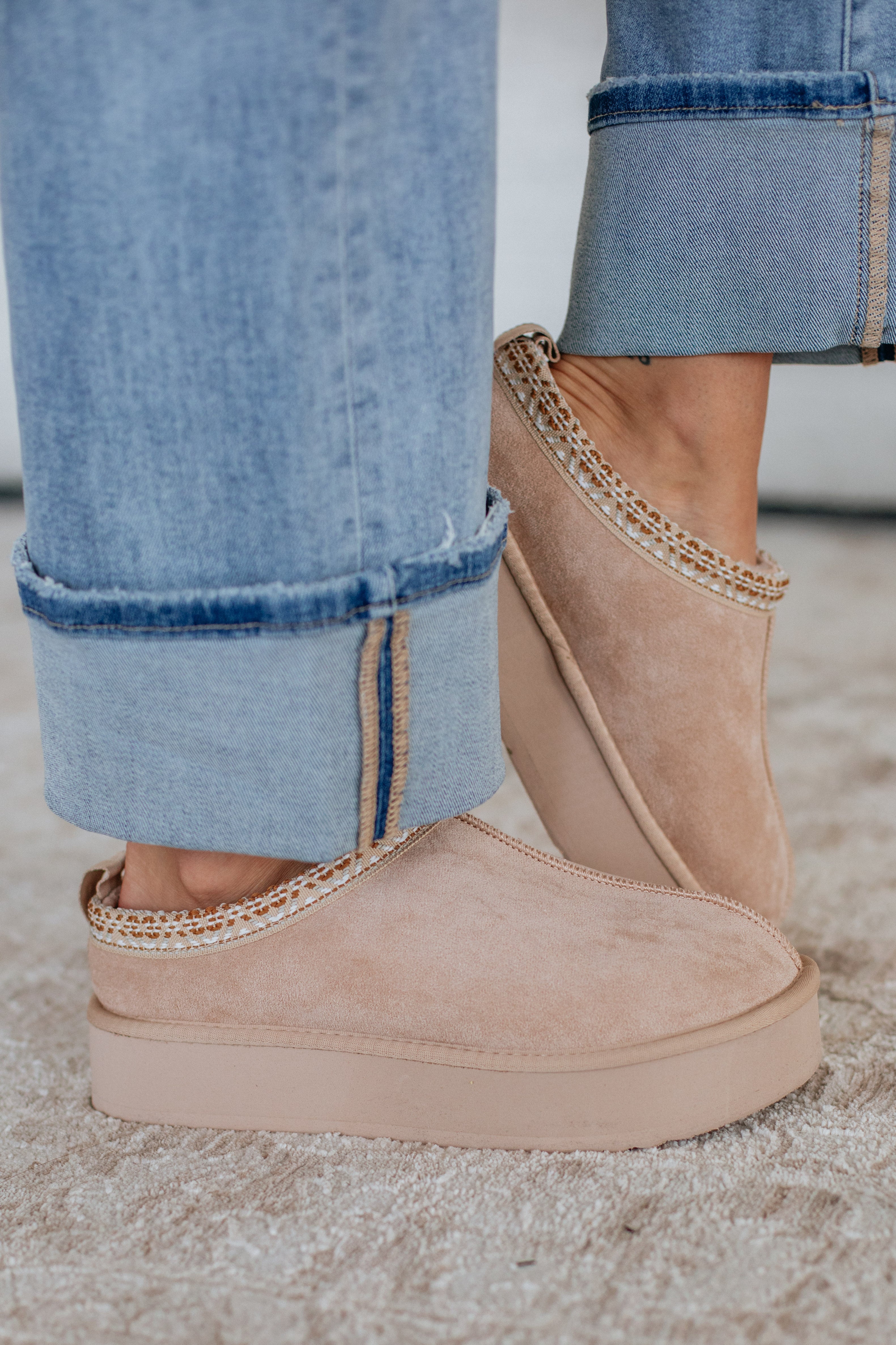 Take It Easy Platform Slippers