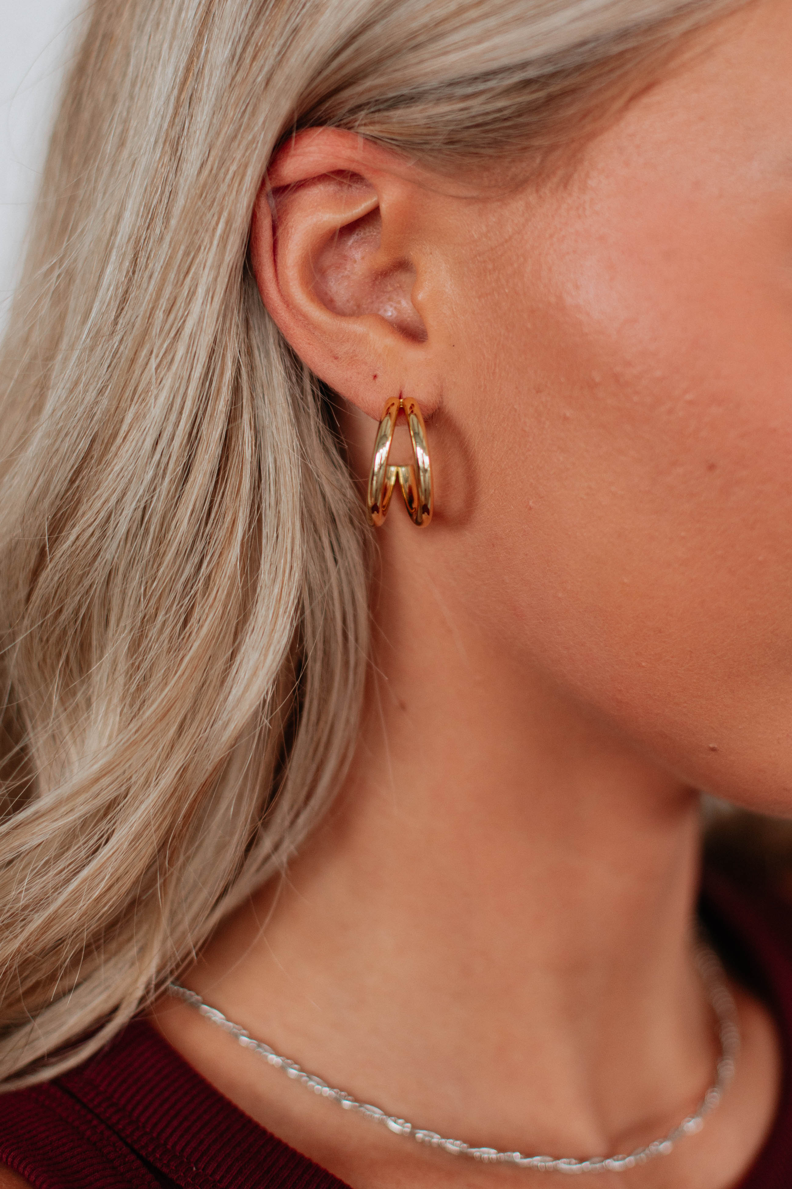 Indri Hoop Earrings