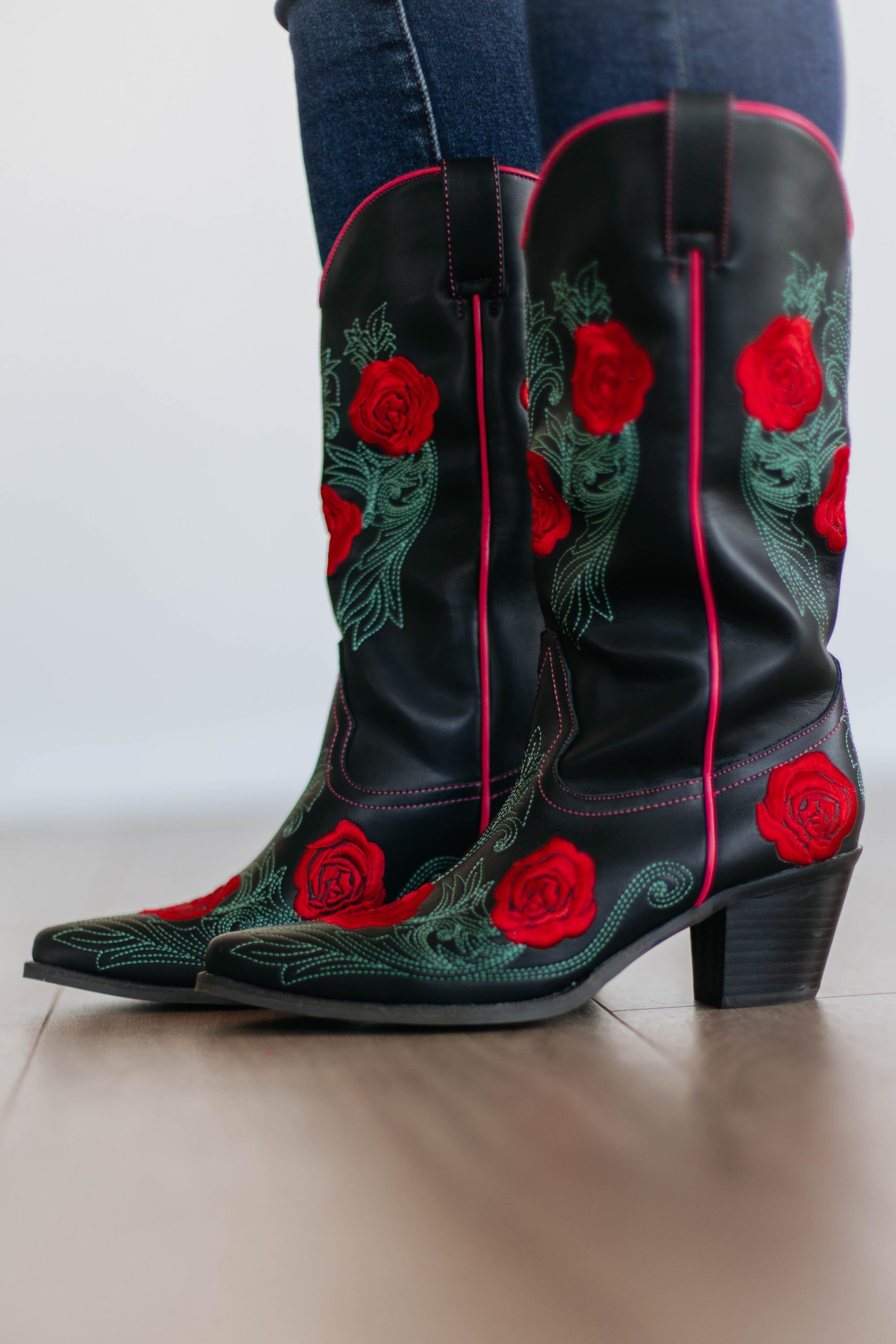 Center Stage Cowgirl Boots - Black