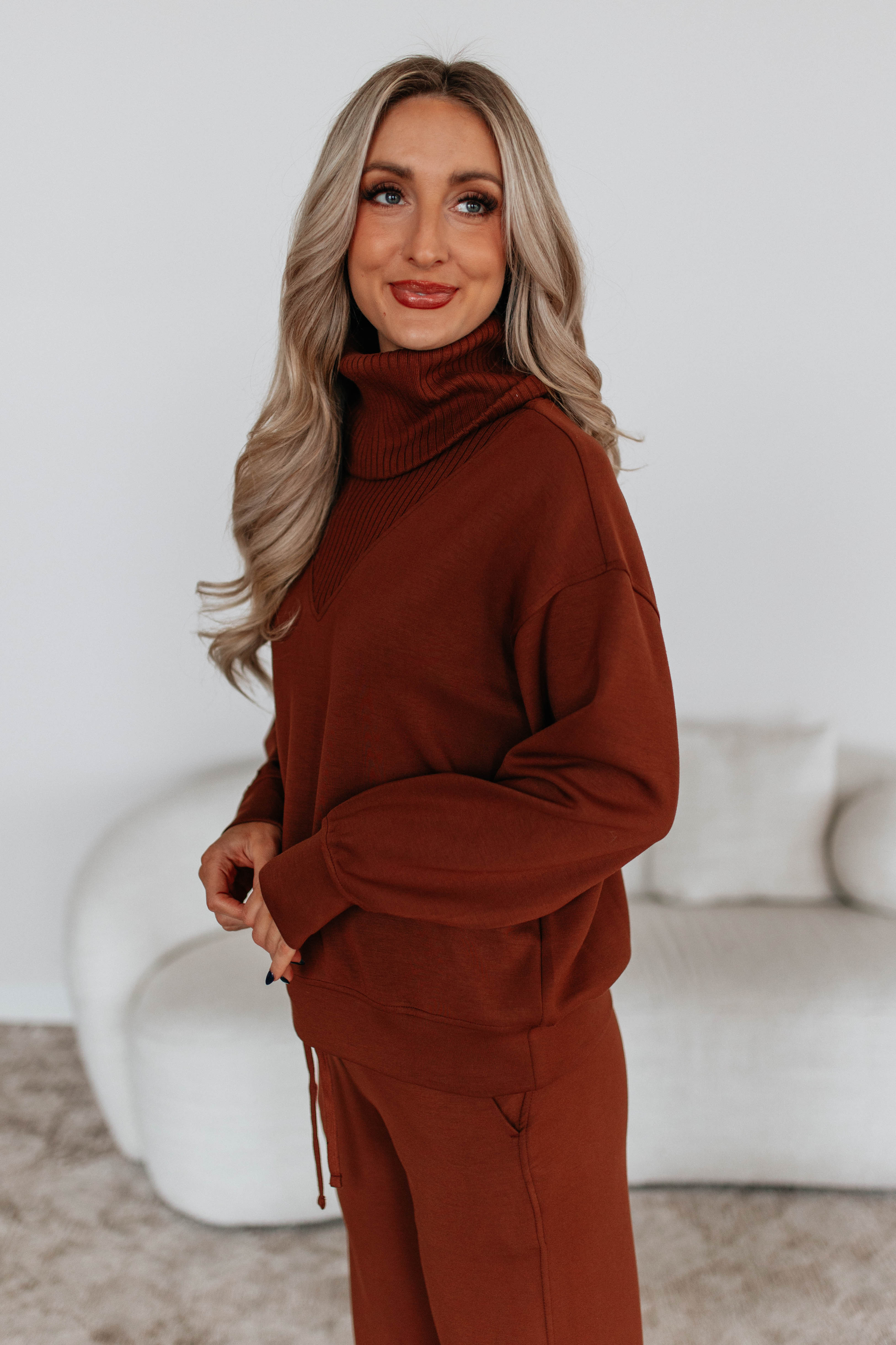 Avenlea Lounge Top