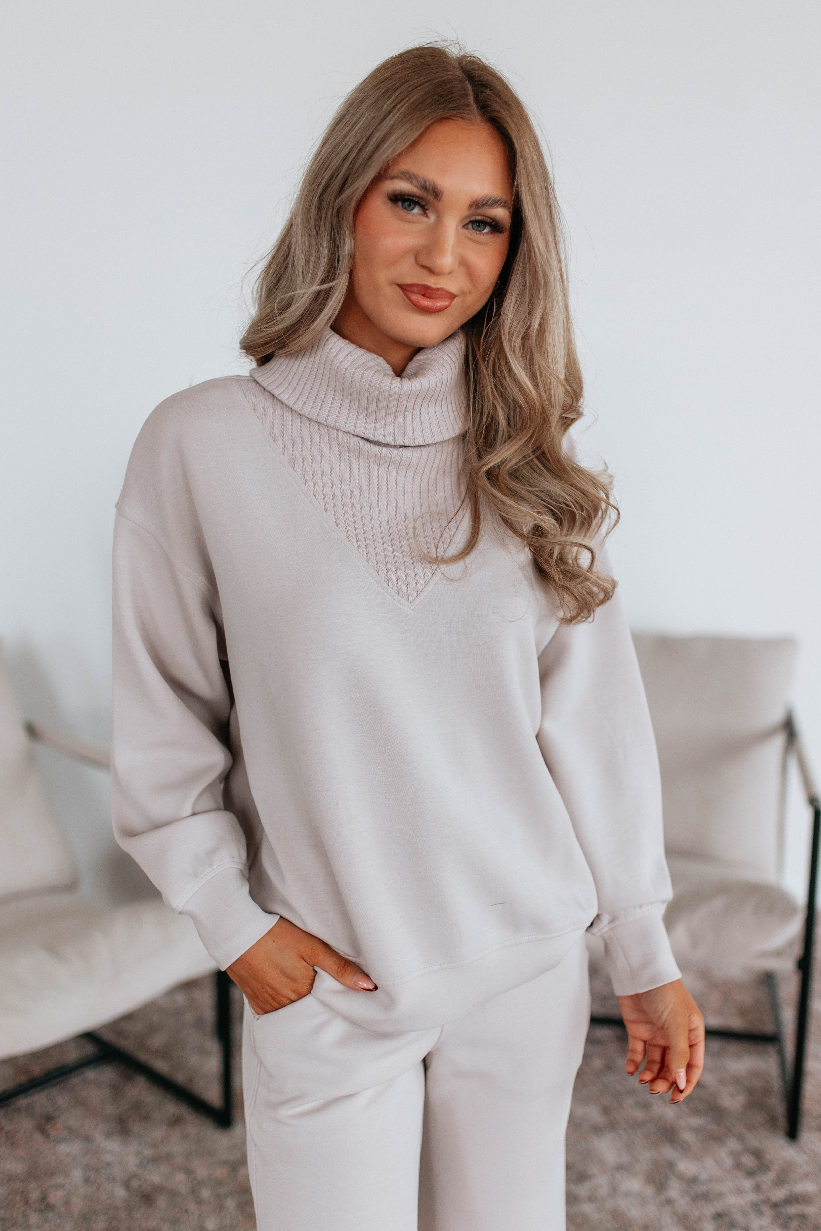 Avenlea Lounge Top