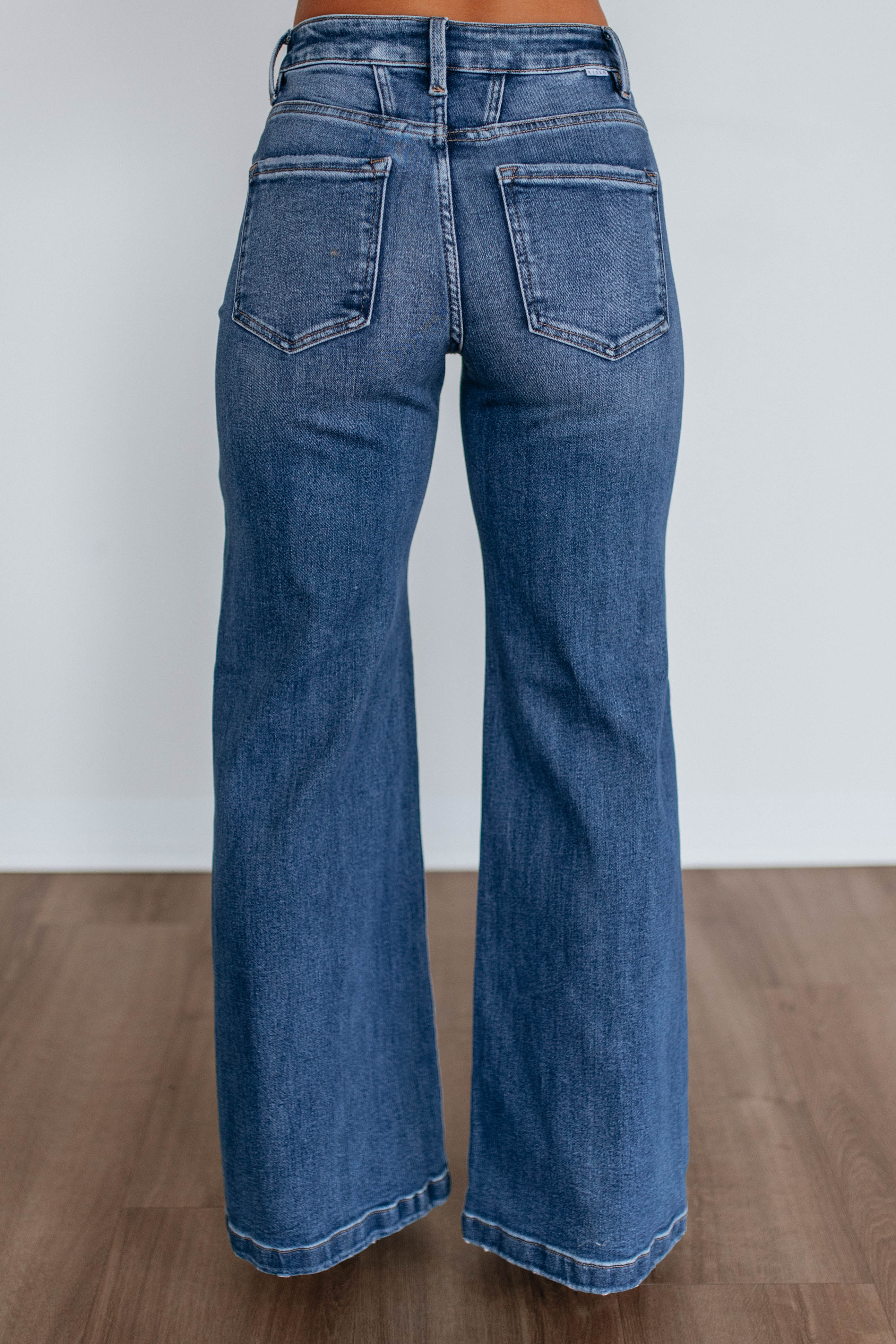 Deja Risen Jeans