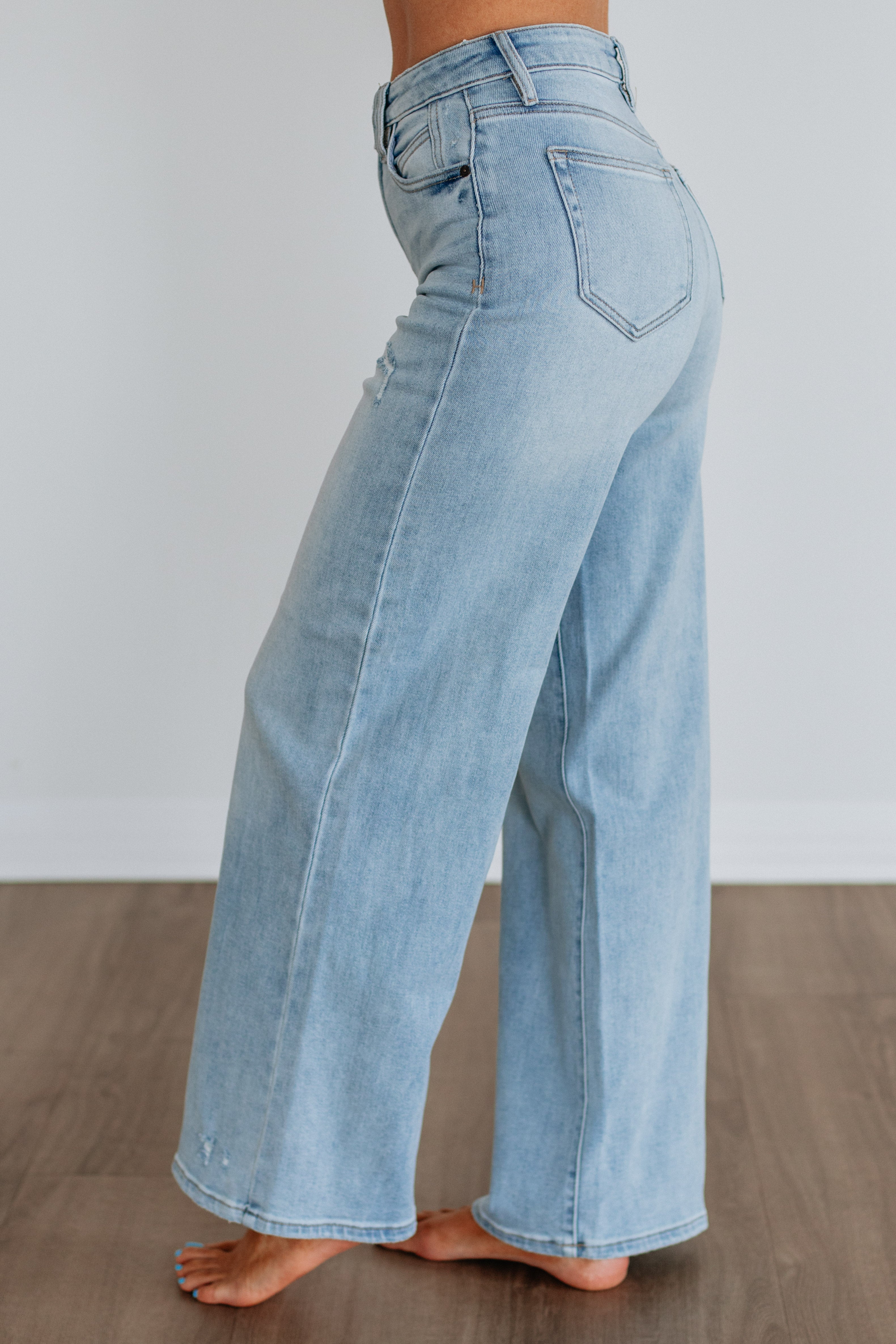 Nori Hidden Jeans - Breezy