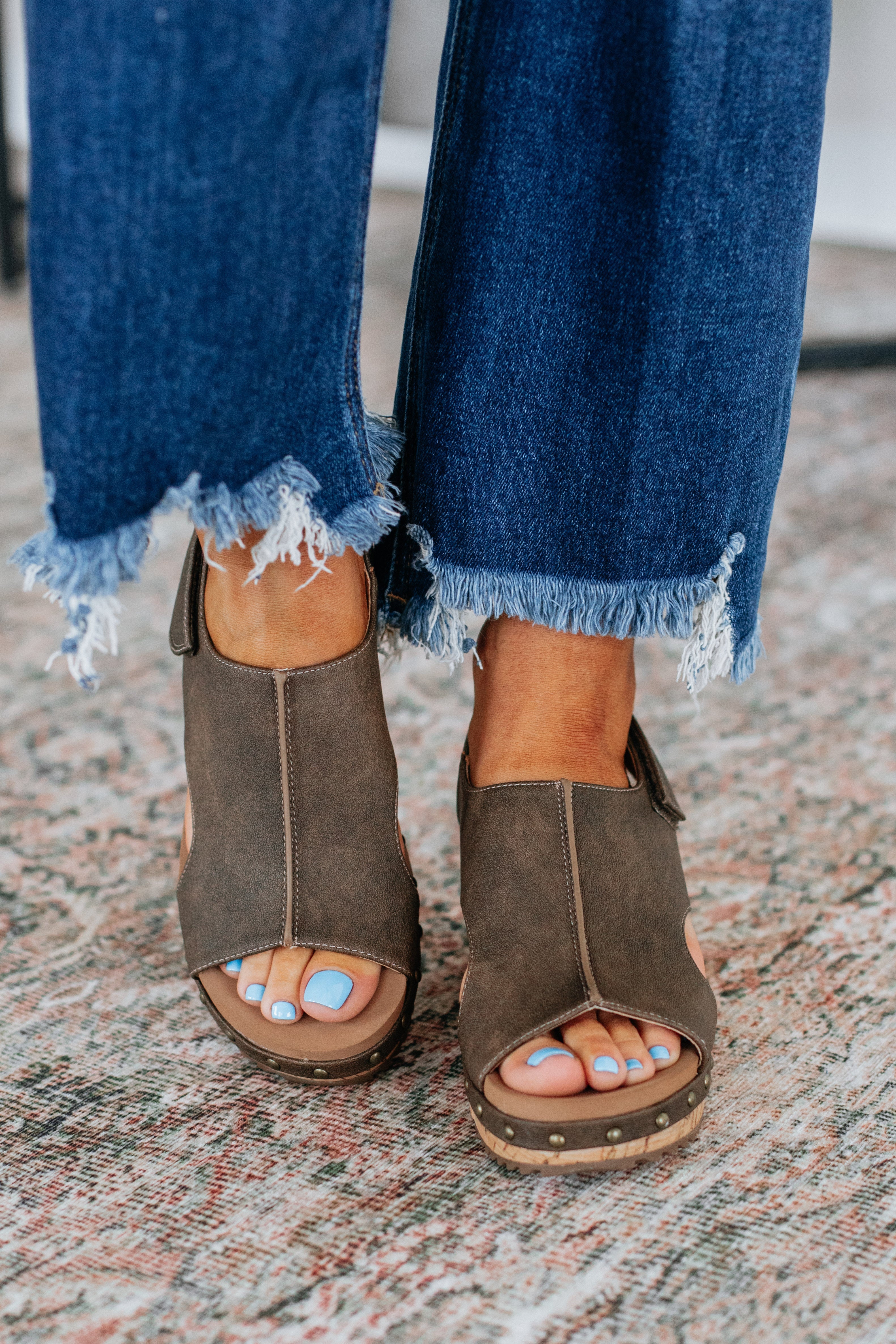 Now You See Me Wedges