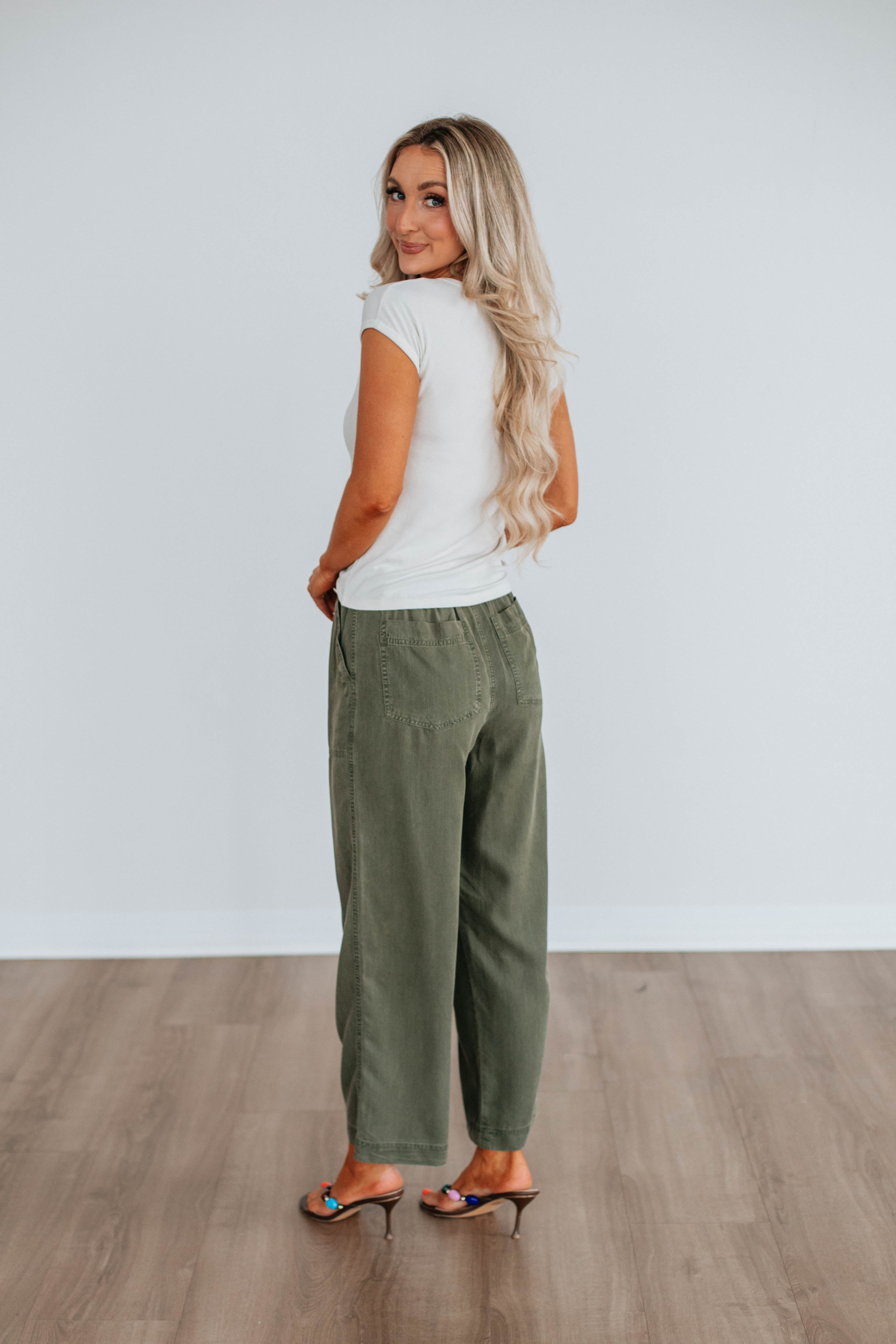 Evryn Wide Leg Pants