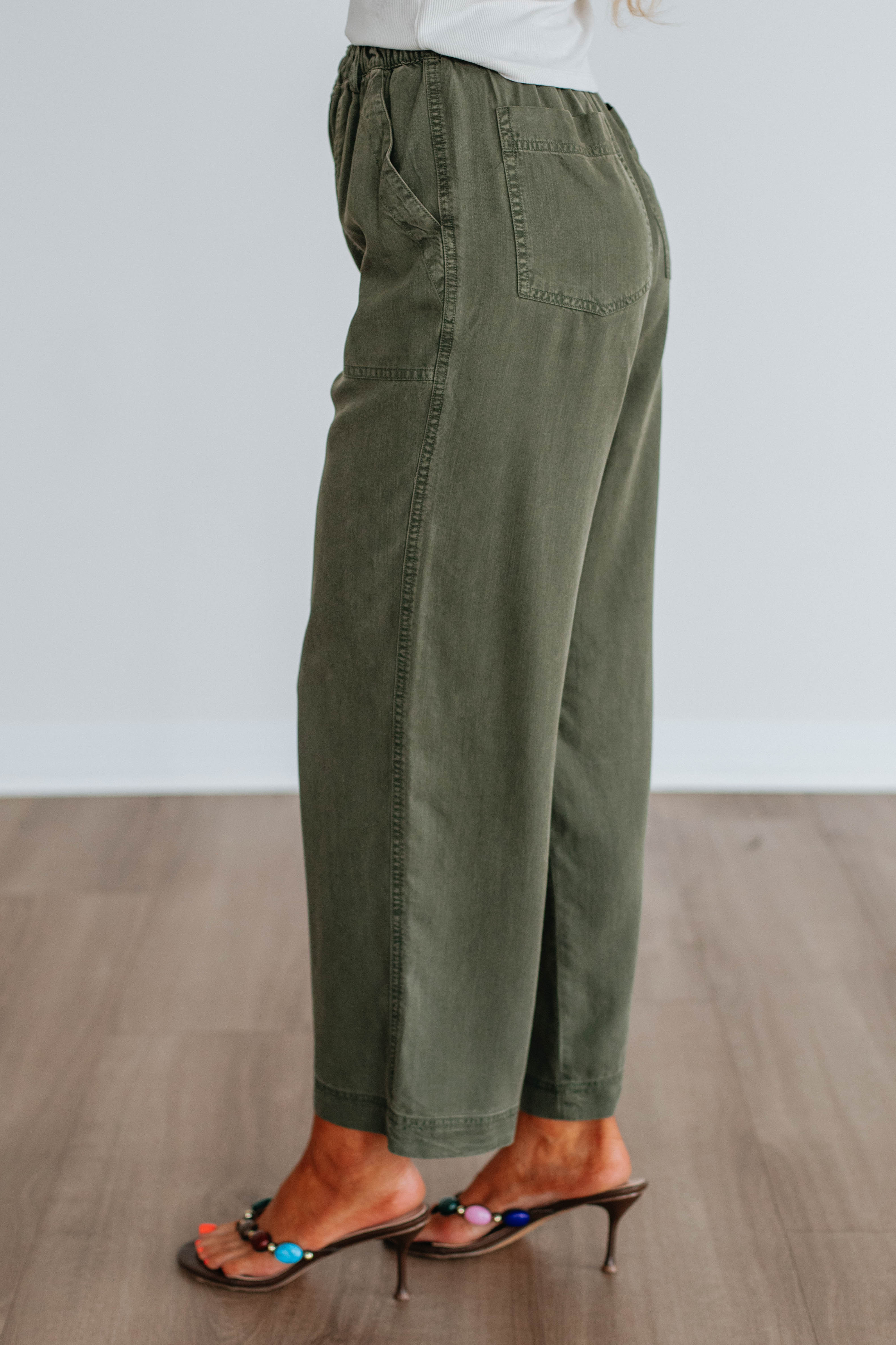 Evryn Wide Leg Pants