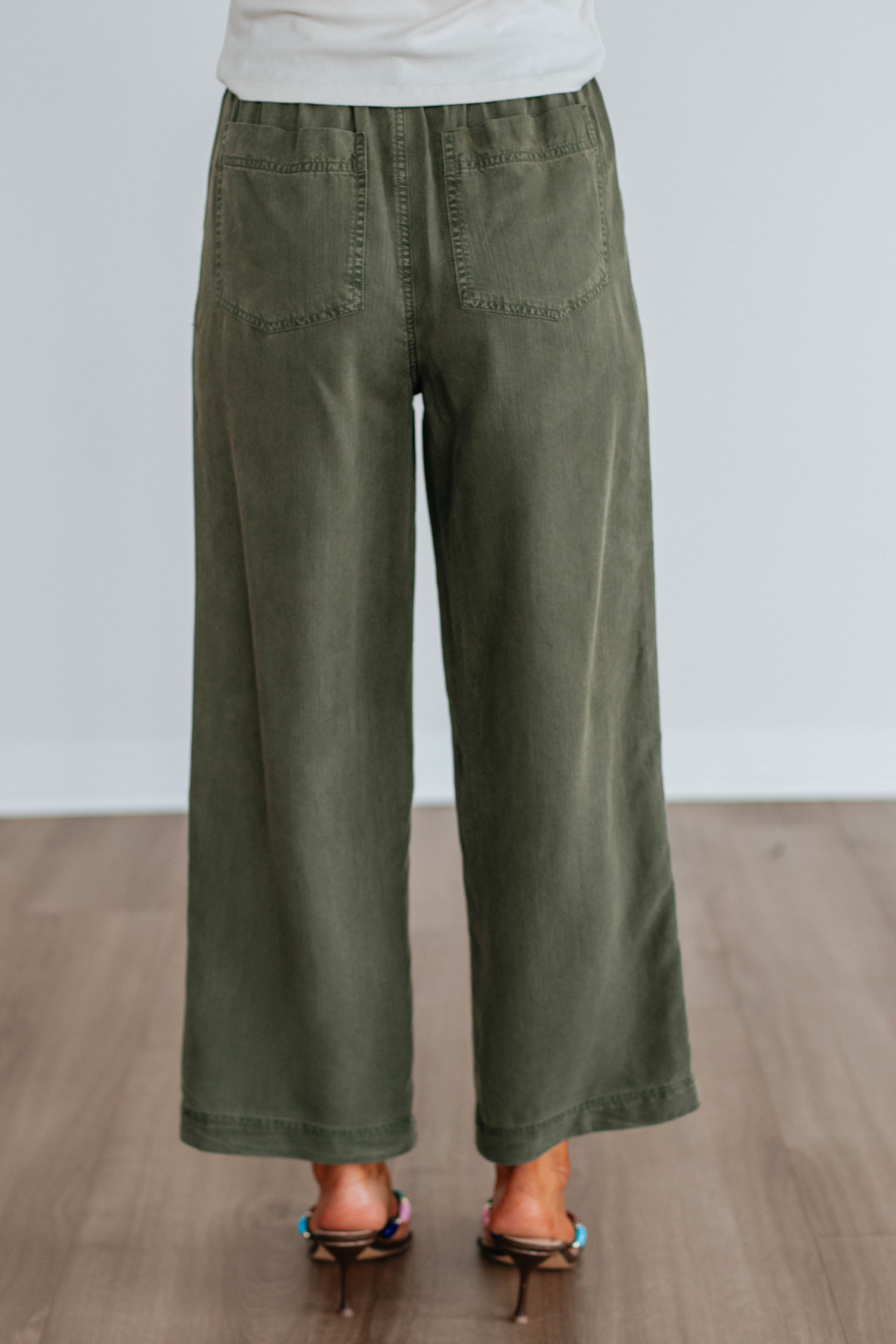 Evryn Wide Leg Pants