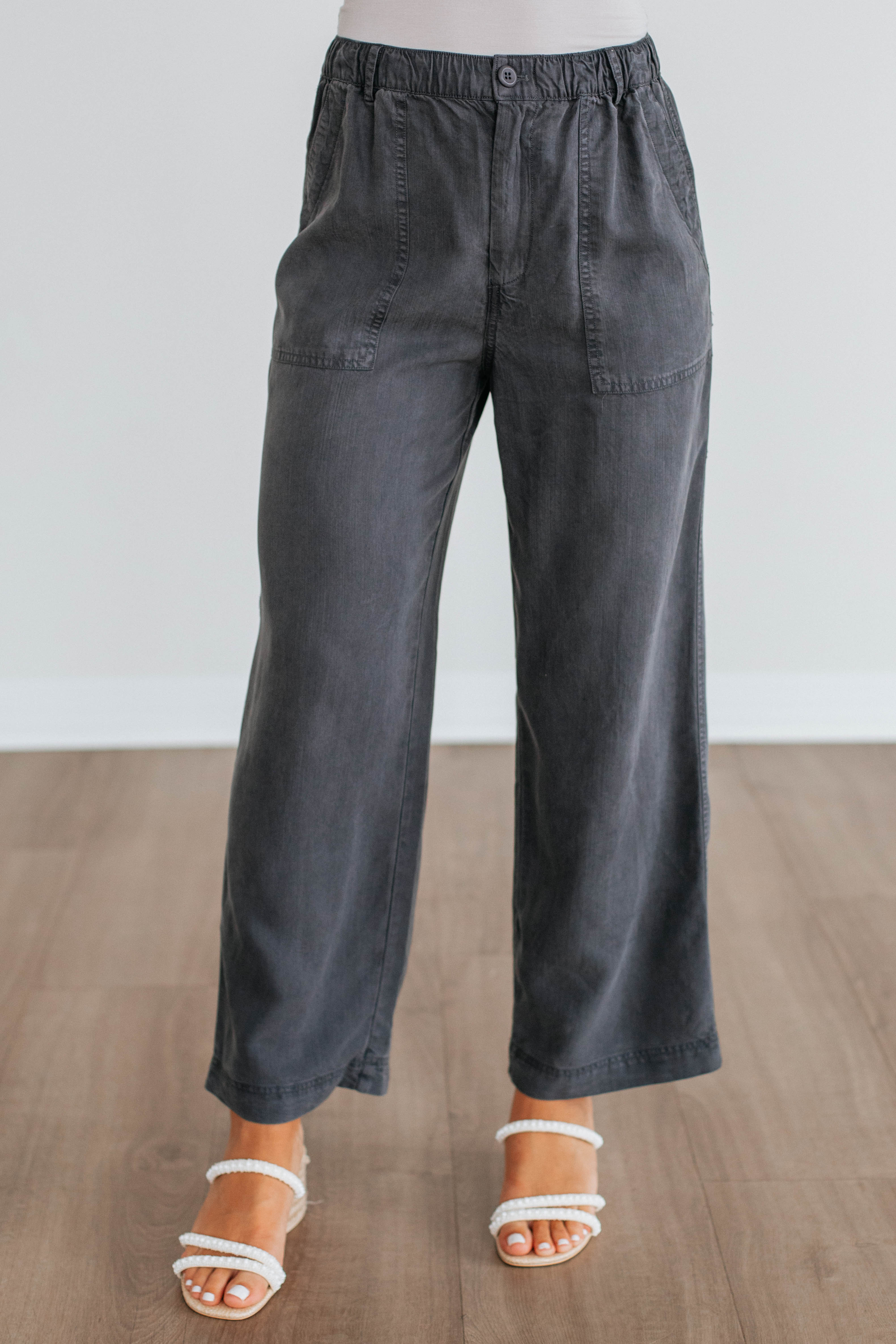 Evryn Wide Leg Pants