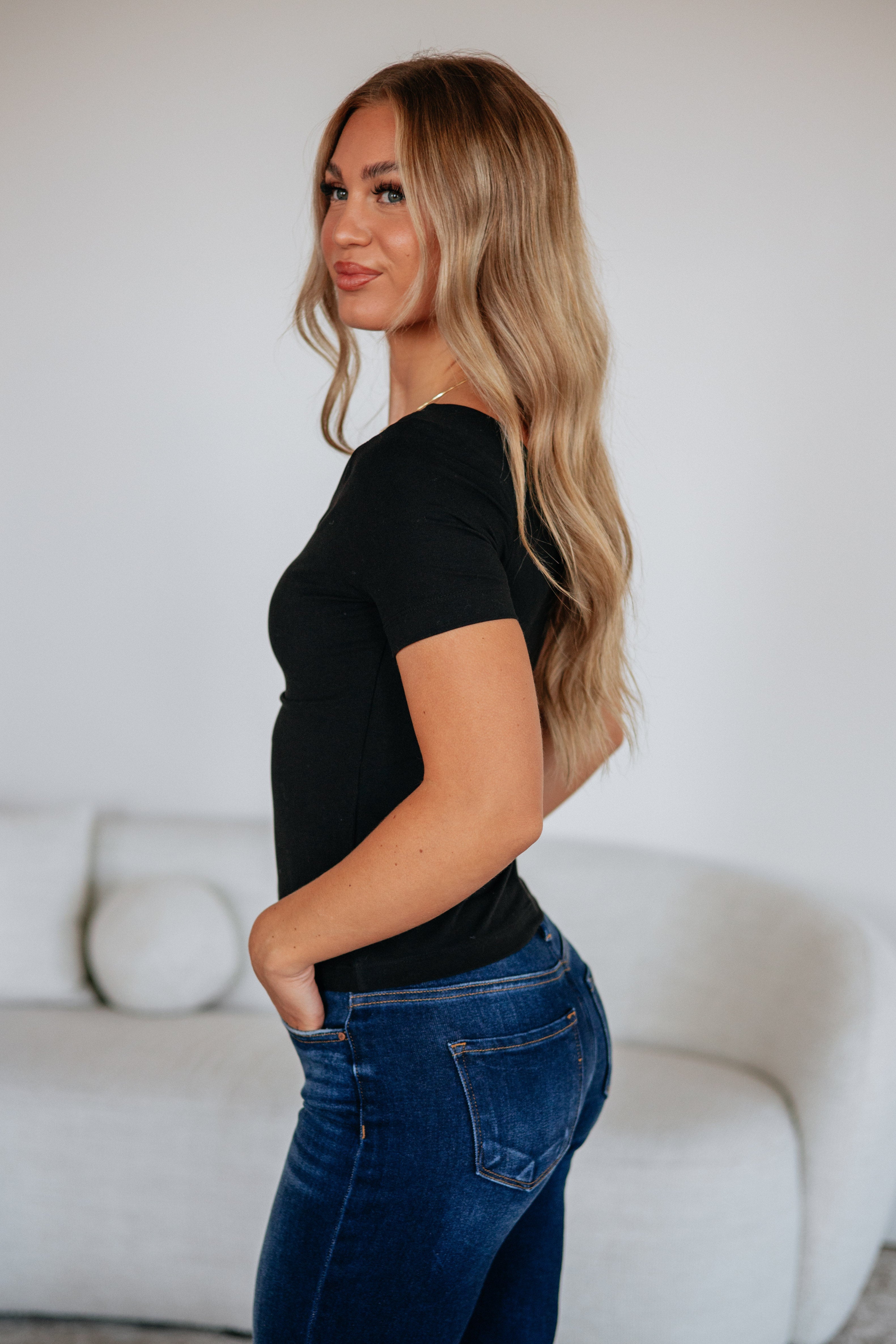 Elaina Basic Top