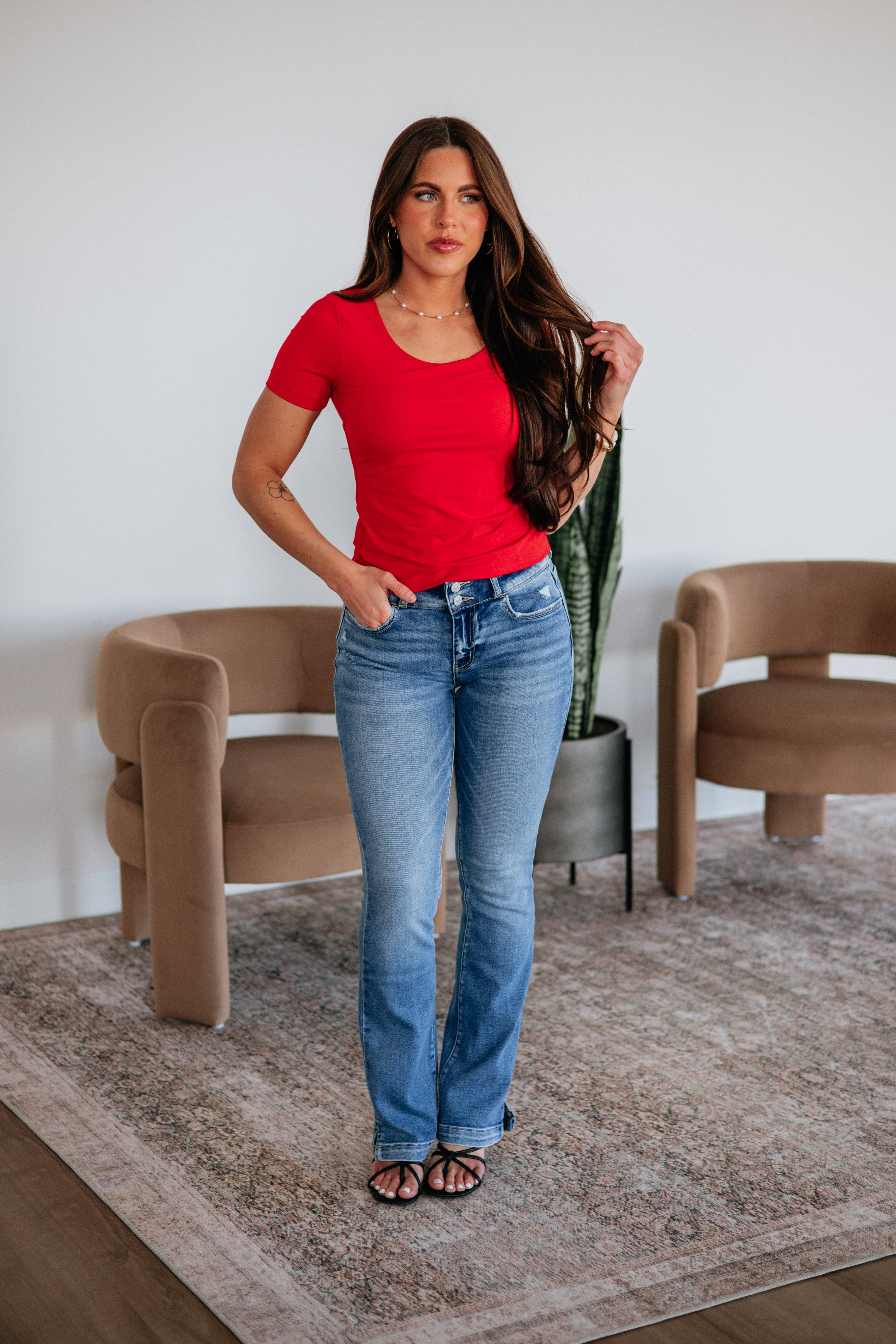 Elaina Basic Top